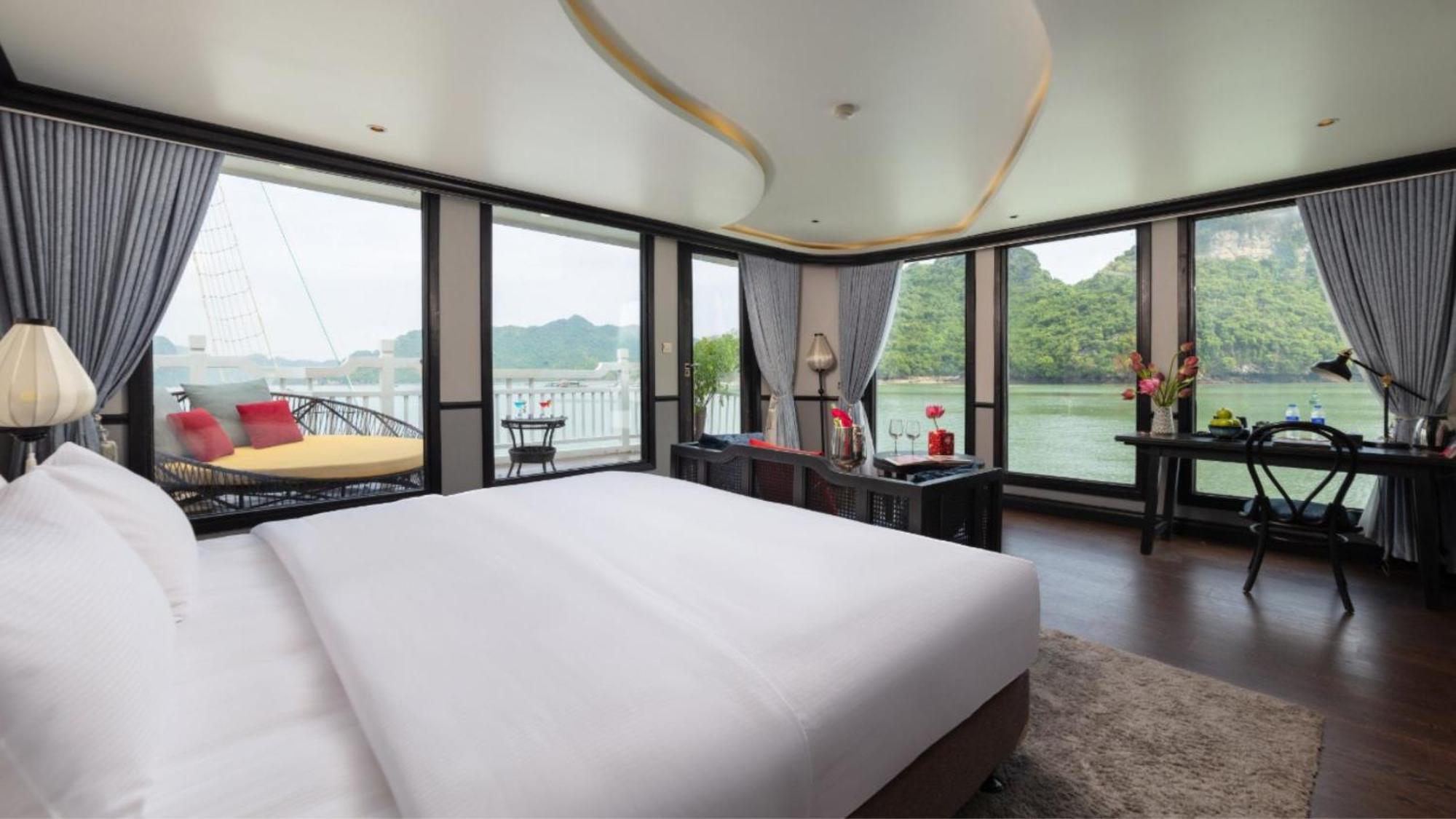 Lotus Boutique Cruise Hotel Hạ Long Ngoại thất bức ảnh